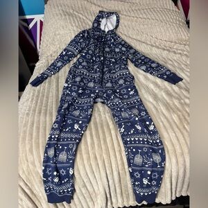 Fabletics MEN’S PANTS, THE GO - TO FLEECE HOODED ONESIE Deep Navy Dreidel